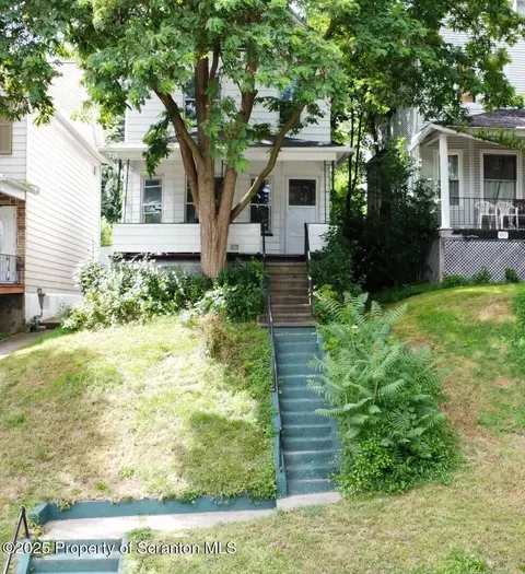 525 N Irving Ave, Scranton, PA 18510