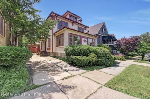 848 N Irving Ave, Scranton, PA 18510