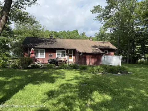 186 Point Rd, Factoryville, PA 18419