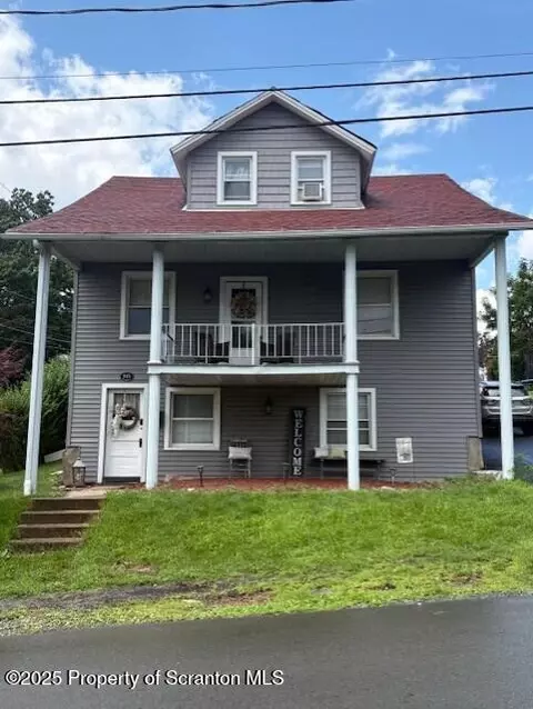 915 Throop St, Dickson City, PA 18519