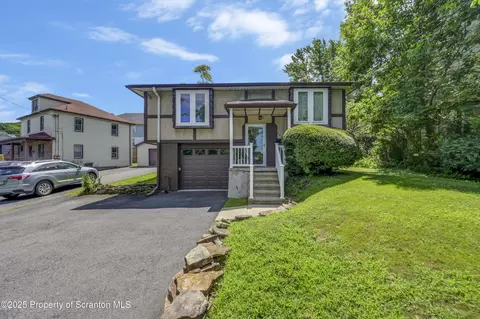 403 Moltke Ave, Scranton, PA 18505