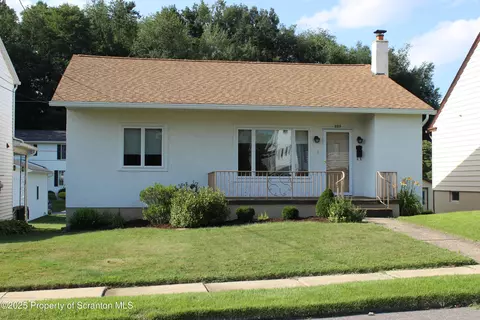 223 E Morton St, Old Forge, PA 18518