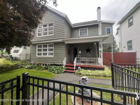 328 Elm St, Scranton, PA 18505