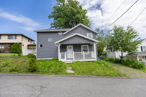 969 Throop St, Dunmore, PA 18512