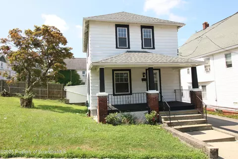 642 Hickory St, Scranton, PA 18505