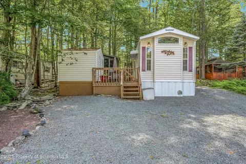157 Olmstead Rd, Covington Twp, PA 18424