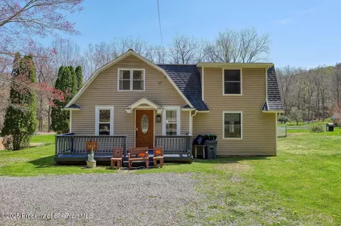 2917 High Mountain Rd, Falls, PA 18615