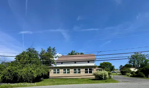 1325 Fairview Rd, Scott Twp, PA 18447