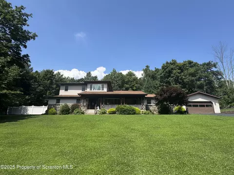 180 Savage Rd, Factoryville, PA 18419