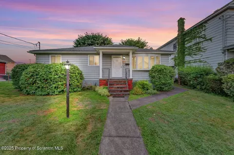 214 Charles St, Old Forge, PA 18518