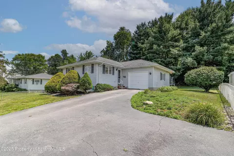 3717 Wylam Ave, Moosic, PA 18507