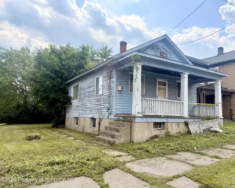 1030 Beech St, Scranton, PA 18505