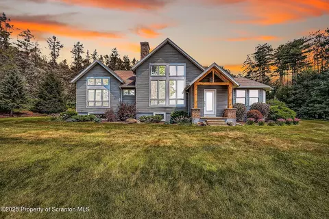 535 Herrick Ridge Rdg, Union Dale, PA 18470