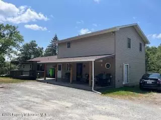 240 Maple Dr, Dalton, PA 18414