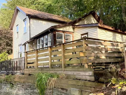 510 Front St, Susquehanna, PA 18847