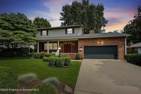 1338 South St, Avoca, PA 18641
