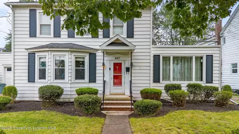 667 Gibson St, Kingston, PA 18704