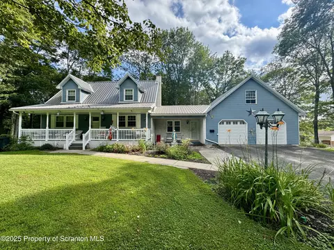 44 Ridge St, Browndale, PA 18421