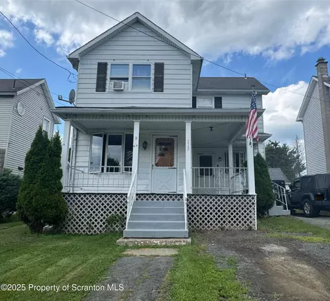 213 Ash Blvd, Vandling, PA 18421