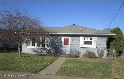 309 Milwaukee Ave, Old Forge, PA 18518