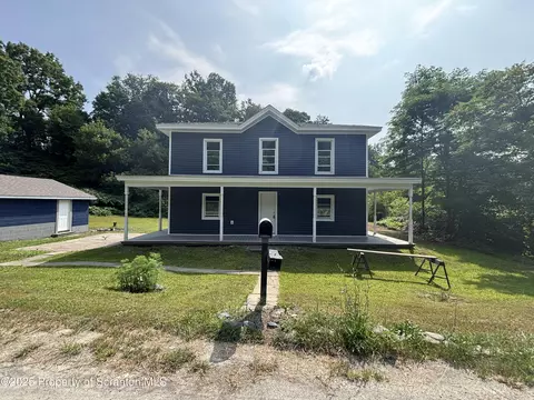 112 Mowry St, Meshoppen, PA 18630