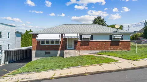 1314 W Locust St, Scranton, PA 18504