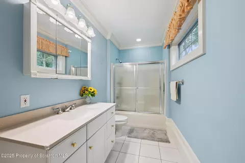 Bath - 6 Kipling Dr, Moosic, PA 18507 photo 7 of 11
