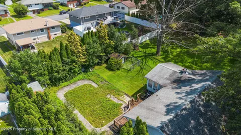 View/Area - 915 Johns Dr, Moosic, PA 18507 photo 1 of 4