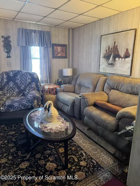 205207 Spring, Scranton, PA 18508 photo 31