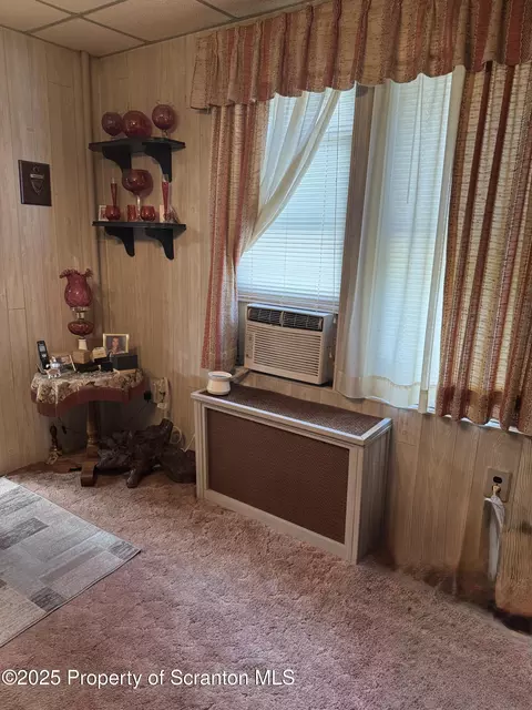 205207 Spring, Scranton, PA 18508 photo 28