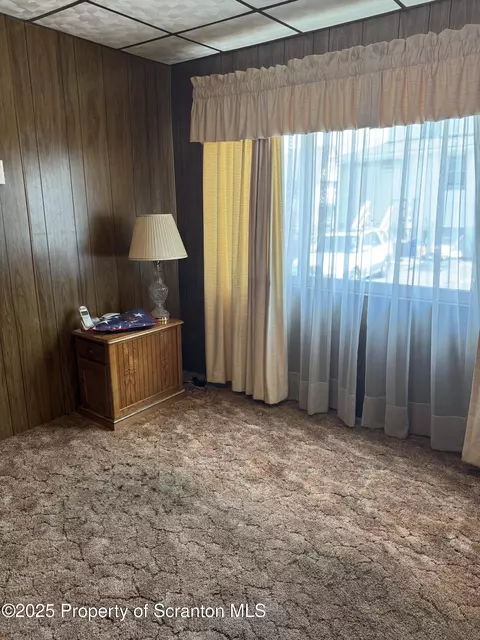 205207 Spring, Scranton, PA 18508 photo 17