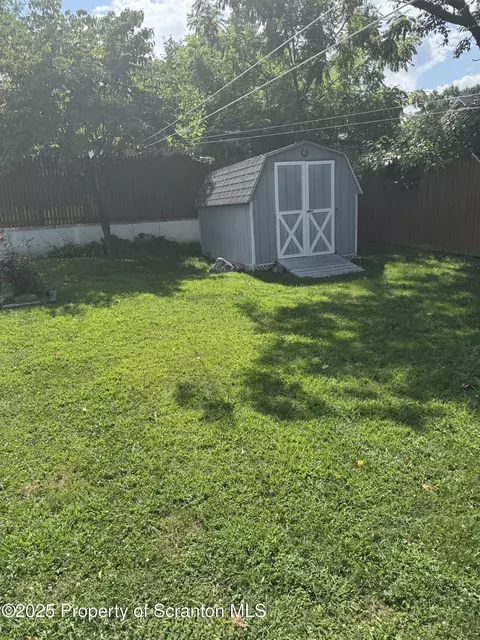 205207 Spring, Scranton, PA 18508 photo 5