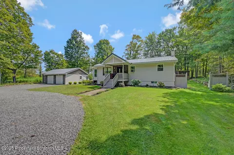 3660 Aberdeen Rd, Madison Township, PA 18444