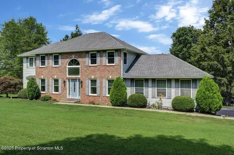 201 Woodland Way, Tunkhannock, PA 18657