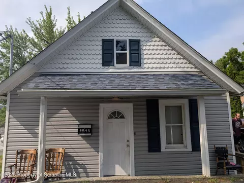 954 Elm Rear St, Scranton, PA 18505