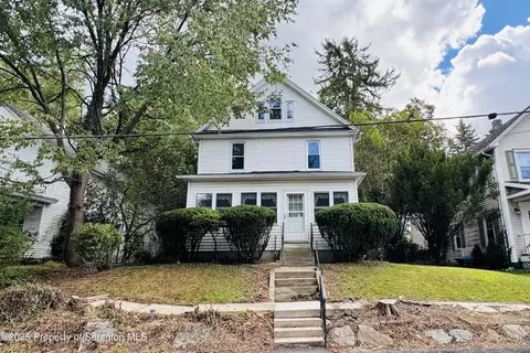 413 Powell Ave, Clarks Summit, PA 18411