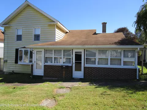 22 4th Ave, Susquehanna, PA 18847