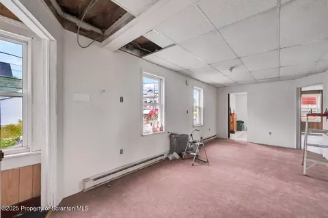 Living - 225 E 233 E 301 East Drinker Stret, Dunmore, PA 18512 photo 7 of 7