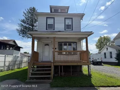 152 Lawrence St, Wilkes-barre, PA 18702