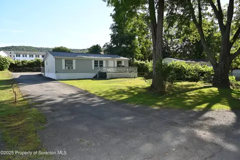 84 Spring St, Great Bend, PA 18821