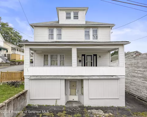 610 Landis St, Scranton, PA 18504