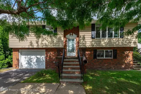 509 Sanders St, Scranton, PA 18505