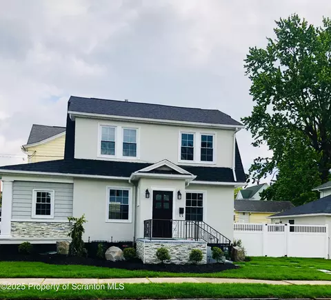1630 Clay Ave, Dunmore, PA 18509