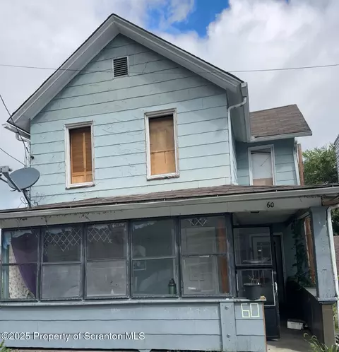 60 Mill St, Pittston, PA 18640
