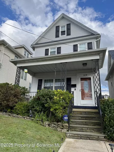 314 Ward St, Dunmore, PA 18512