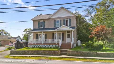 530 Main St, Gouldsboro, PA 18424