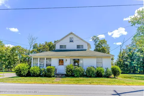556 Easton Tpke, Lake Ariel, PA 18436