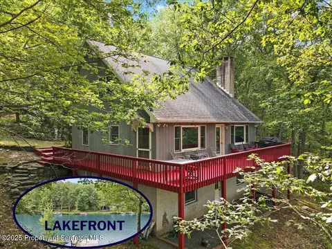 294 Florence Trl, Hawley, PA 18428