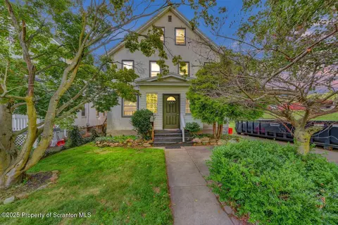 1313-1315 Clay Ave, Dunmore, PA 18510