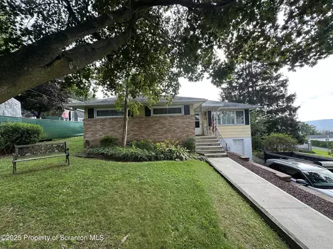 1222 Willow St, Scranton, PA 18505